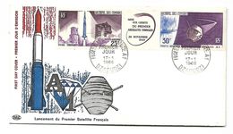 Archipel Des Comopes  P. A Fusée Diamant 1er Jour  17   Janvier 1966 - Covers & Documents