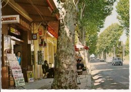 L100C_130 - Luynes - L'avenue Principale N° 13-001-83 - Luynes