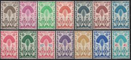 MADAGASCAR - N°265 A 278 - 14 VALEURS - SERIE NEUVE SANS CHARNIERE.- COTE 7€25 (P1) - Unused Stamps