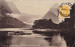 Mitre Peak , Milford Sound. - Nouvelle-Zélande