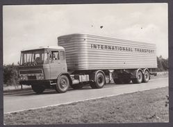 DAF  , OLD  POSTCARD - Trucks, Vans &  Lorries