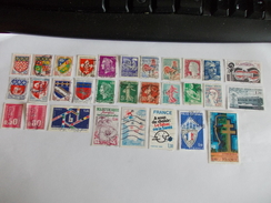 TIMBRE France Lot De 30 Timbres à Identifier N° 599 - Alla Rinfusa (max 999 Francobolli)