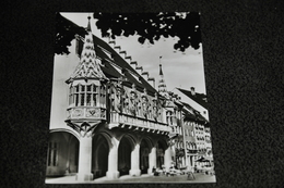 2595- Freiburg, Kaufhaus Auf Dem Mùnsterplatz - Freiburg I. Br.