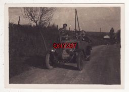 PHOTO 8,5 X 6 Cms - VOITURE -  AUTO AUTOMOBILE - MARQUE A DETERMINER  -TRANSPORT- A SITUER A LOCALISER - Voitures