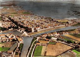 30-AIGUES-MORTES-VUE GENERALE AERIENNE - Aigues-Mortes