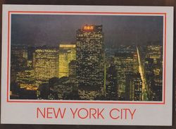 AC - NEW YORK CITY RCA BUILDING AT NIGHT UNITED STATES OF AMERICA CARTE POSTALE - Tarjetas Panorámicas