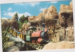 Disney  : Disneyland ,  Rip  Roarin ' Fun , Train - Disneyland