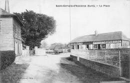 Saint Gervais D'Asnières    27      La Place.Café.     (voir Scan) - Autres & Non Classés