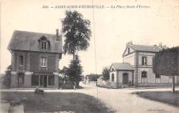 Saint Aubin D'Ecrosville   27     La Place .Route D'Evreux    (voir Scan) - Saint-Aubin-d'Ecrosville