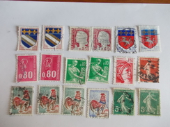 TIMBRE France Petit Lot De à Timbres à Identifier  N° 646 - Mezclas (max 999 Sellos)