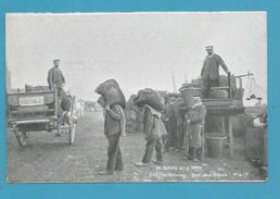 CPA 34 LES BERGES DE LA SEINE Métier Les Charbonniers Quai De La Rapée PARIS - La Seine Et Ses Bords