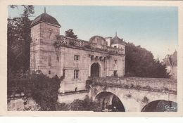 Cp , 86 , SCORBÉ-CLAIRVAUX , Entrée Du Château , Pont Sur Les Douves - Scorbe Clairvaux