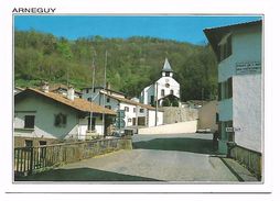 Cpm 6411905 Arnéguy église Et Poste Frontière - Arnéguy