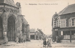60 - MAIGNELAY - Place De L' Eglise Et Rue Du Gué - Maignelay Montigny