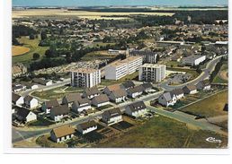 Delcampe - 28  AUNEAU VUE AERIENNE  BON ETAT      VOIR LES 2 SCANS - Auneau