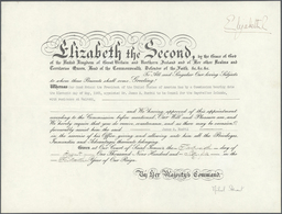 Autographen: ELIZABETH II., HM THE QUEEN, Original Signature On Large Sized Document Which Approves - Autres & Non Classés