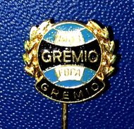 Pins/badges-vintage,rare,quality - GREMIO FOOT BALL, Porto Alegrense - BRASIL. - Calcio