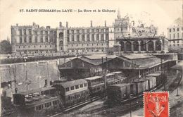 78-SAINT-GERMAIN-EN-LAYE- LA GARE ET LE CHATEAU - St. Germain En Laye