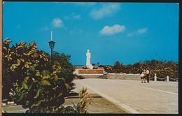 °°° 9408 - ARUBA - STATUE PRINCESS WILHELMINA °°° - Aruba