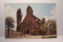 VILLENEUVE-LA-GARENNE   --- EGLISE  SAINT - JOSEPH   Carte N°2 -  ( Pas De Reflet Sur L'original  ) - Villeneuve La Garenne