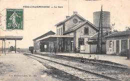 Fère Champenoise       51         Intérieur De La Gare       (voir Scan) - Fère-Champenoise