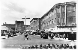 06762 "REGNO UNITO-INGHILTERRA-WARWICKSHIRE - COVENTRY - TRINITY STREET" ANIMATA, AUTO, VERA FOTO. CART NON SPED - Coventry