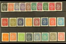 1943-49  Caravel Complete Set (SG 942/58, Michel 646/62, 725/29 & 744/47, Afinsa 617/33 & 696/704), Fine Mint, Very Fres - Sonstige & Ohne Zuordnung