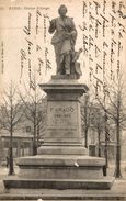 PARIS STATUE D'ARAGO - Statues