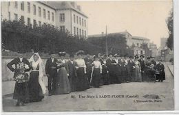 CPA Saint FLOUR Cantal Auvergne Circulé Noce Mariage - Saint Flour