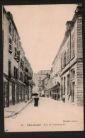 DD2336  FRANCE  CHAUMONT RUE DE CHARMARANDES SOEUR AVEC PARAPLUIE POSTCARD - Chaumont