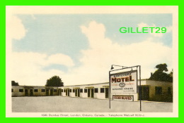 LONDON, ONTARIO - EASTCOURT MOTEL - EAST SIDE OF LONDON - M. H. CARROTHERS, PROP. - PECO - - Londen