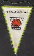 Basketball / Flag, Pennant / Czech Republic / TJ Kralovopolska, Brno - Abbigliamento, Souvenirs & Varie