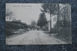 1048/ GOUVY - Vers Le Village - Gouvy