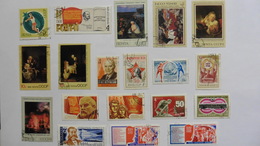 Russie : 19 Timbres Oblitérés - Collections