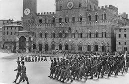 CARTE MILITAIRE- DE TUNIS A SIENNE- 15 JUIN 1944, LES TROUPES FRANCAISE DEFILENT A SIENNE - Guerre 1939-45