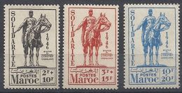 1946  Maroc N° 241  à 243  Nf**  MNH . Statue équestre De Lyautey à Casablanca - Unused Stamps