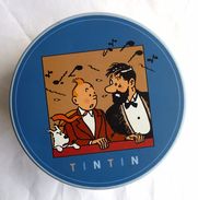 RARE BOITE En Fer Blanc RONDE Vide EN METAL Fer Blanc DE CHOCOLATS NEUHAUS TINTIN & HADDOCK Au Concert 1997 - Arte Della Tavola