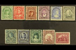 5624 1911 Coronation Complete Set, SG 117/27, Fine Mint. Fresh And Attractive! (11 Stamps) For More Images, Please Visit - Other & Unclassified
