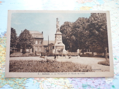 Le Monument Et L'Ecole Des Filles - Aulnoye