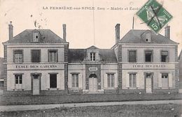 La Ferrière Sur Risle          27      Mairie. Ecole      (voir Scan) - Andere & Zonder Classificatie