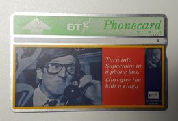 United Kingdom BT Turn Into Superman Magnet Phone Card 20 Units - BT Kaarten Voor Hele Wereld (Vooraf Betaald)