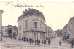 ***** 40 ****  ROQUEFORT  Rue Thiers Animée TTBE  Timbrée - Roquefort