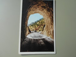 ETATS-UNIS CO COLORADO COLORADO SPRINGS LOOKING THROUGH TUNNEL CORLEY MOUNTAIN HIGHWAY - Colorado Springs