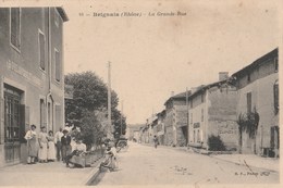 CPA 69 BRIGNAIS LA GRANDE RUE BOULANGERIE ANIMEE - Brignais