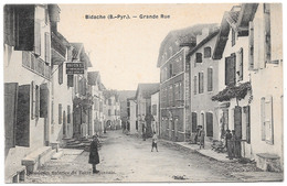 BIDACHE - GRANDE RUE - Bidache