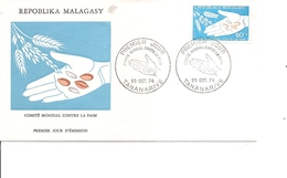 Contre La Faim ( FDC De Madagascar De 1974 à Voir) - Contro La Fame