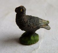 FIGURINE MARQUE ET MATIERE INCONNUE  - ANIMAUX ANIMAL DE LA FERME - PIGEON Pas Starlux, Clairet, Jim - Uccelli