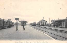 Saint Pierre De Vauvray    27     Intérieur De La Gare. L'arrivée             (voir Scan) - Other & Unclassified