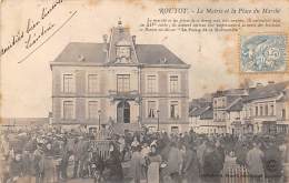 Routot        27      La Place Du Marché  Et La Mairie    (voir Scan) - Routot