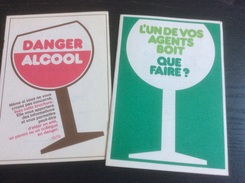 Danger Alcool - L’un Des Vos Agents Boit, Que Faire ?. 2 Brochures De L’ Association Amitié P.T.T. (1979) - Medicina & Salud
